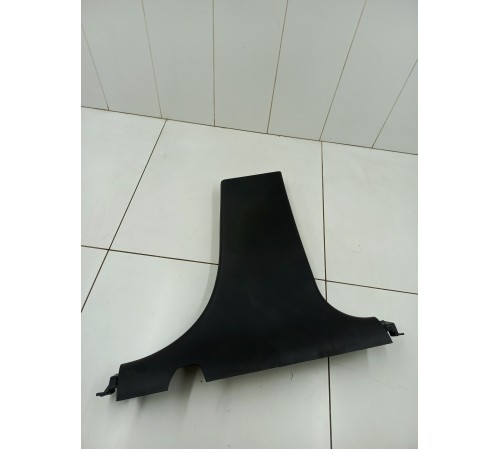 Обшивка центральной стойки (правая) нижняя