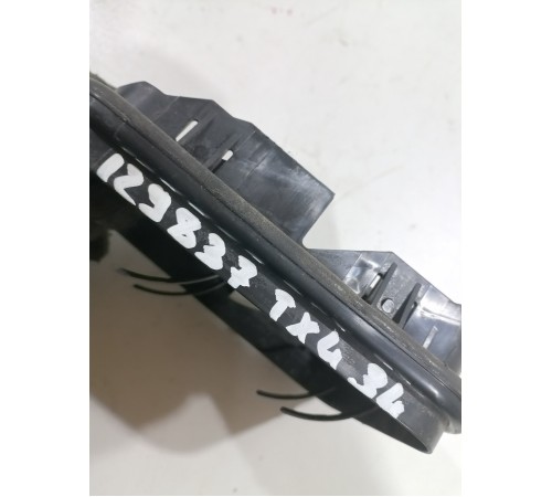 Вентиляционная решетка багажника