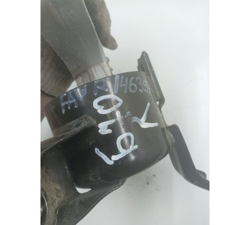 Опора двигателя левая