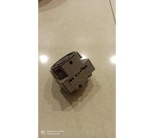 Контактна группа замка зажигания