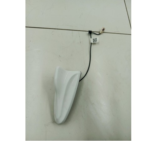 Антенна крыши плавник