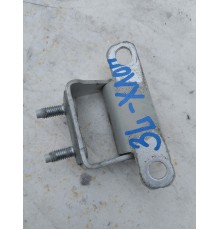 Петля крышки багажника левая