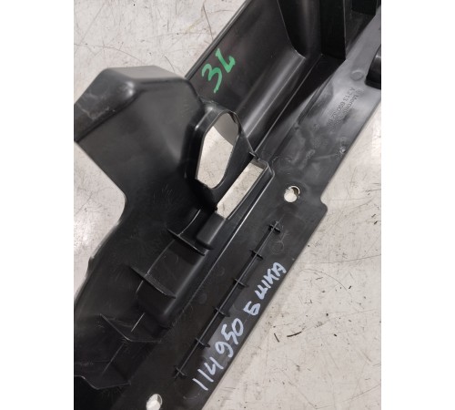 Обшивка багажника правая