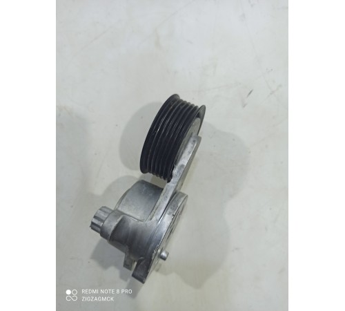 Ролик натяжитель