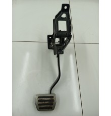 Педаль тормоза