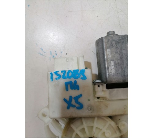 Моторчик стеклоподъемника передний левый