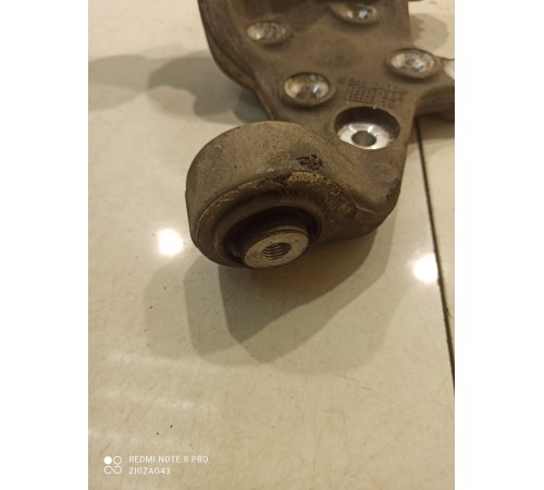 Поворотный кулак(задний правый)