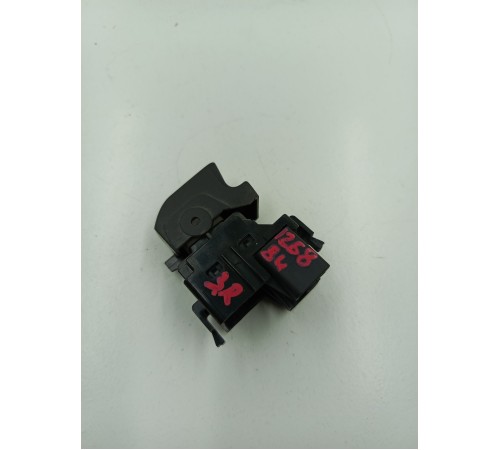 Кнопка стеклоподъемника задняя правая