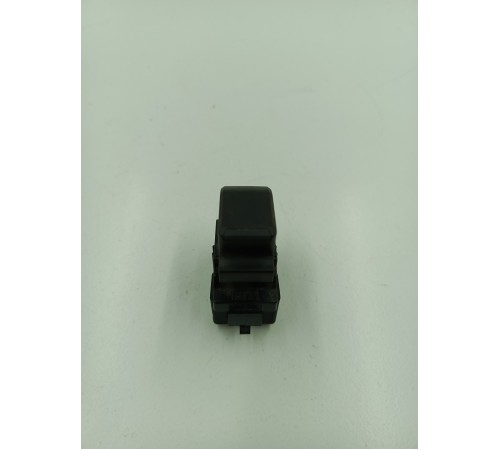 Кнопка стеклоподъемника задняя правая