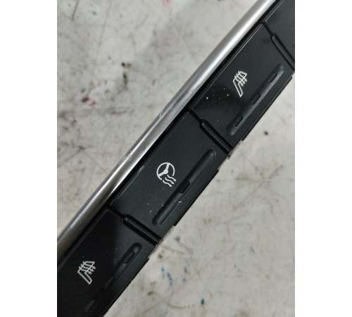 Блок кнопок управления подогревом