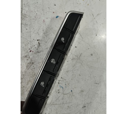 Блок кнопок управления подогревом