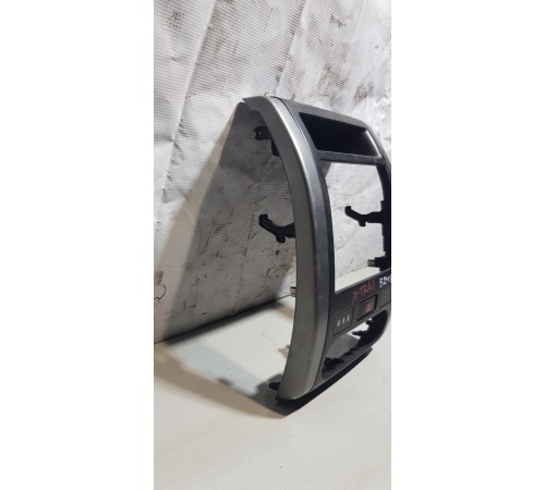 Консоль центральная