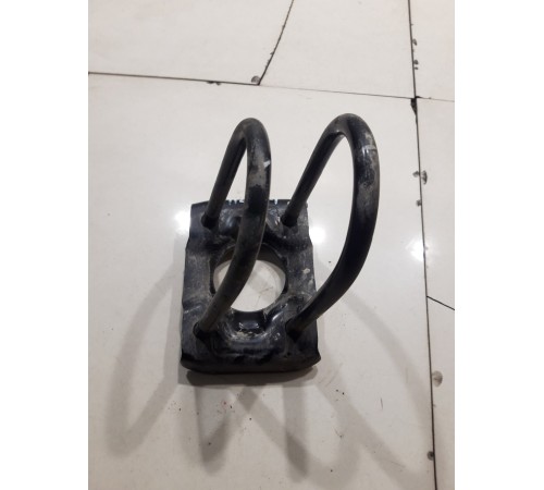 Кронштейн(крепление) рессоры задний правый