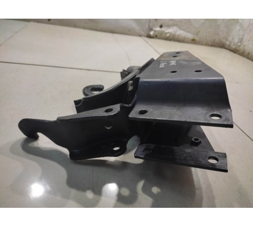 Крепление(подушка)кабины левая