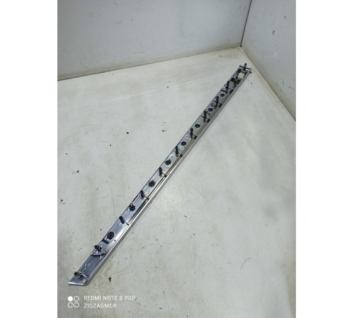 Накладка салона декоративная задняя правая