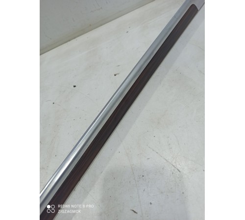 Накладка салона декоративная задняя правая