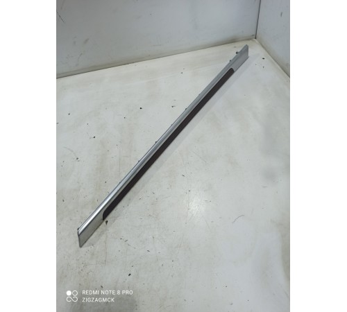 Накладка салона декоративная задняя правая