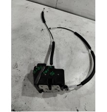 Замок двери передний левый