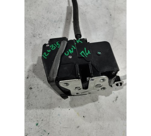 Замок двери передний левый