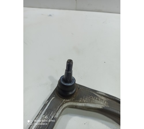 Рычаг подвески(передний правый верхний)