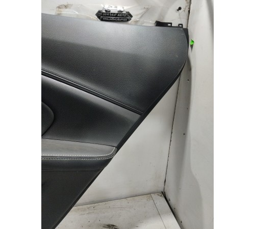 Обшивка двери задняя правая