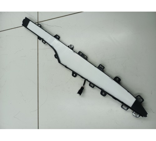 Подсветка обшивки двери передняя правая