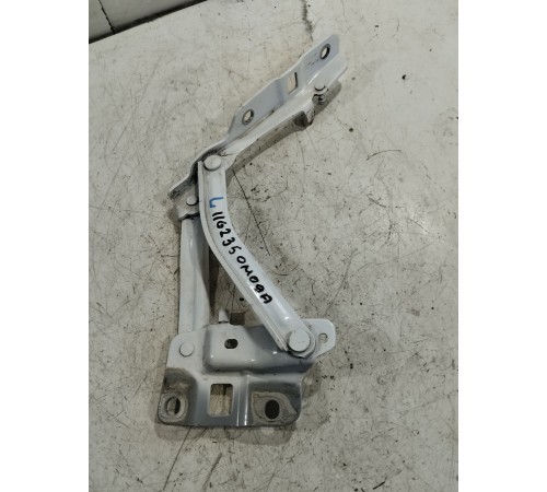 Петля капота правая