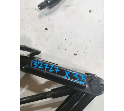 Дорожный набор домкрат