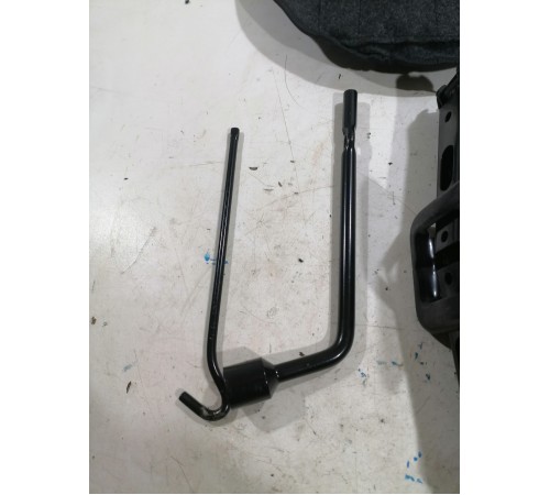 Дорожный набор домкрат