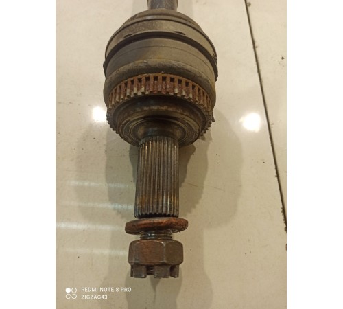 Привод(полуось) задний левый