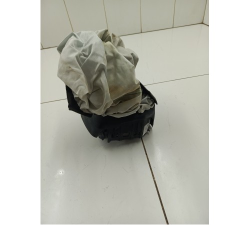 Подушка безопасности водителя