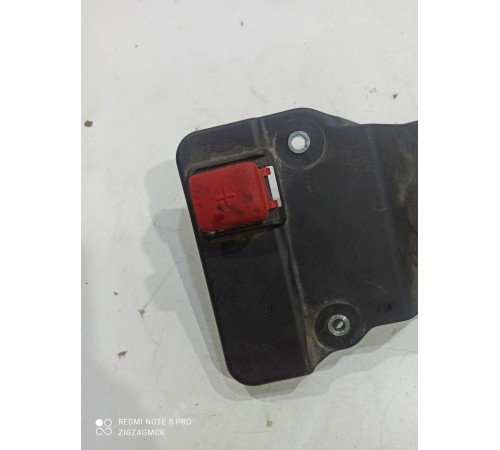 Крышка аккумулятор