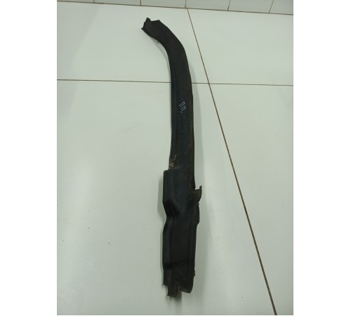 Пыльник крыла передний правый