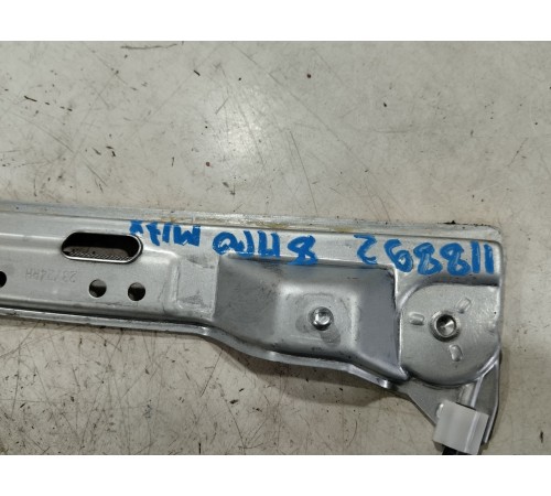 Стеклоподъемник двери задний правый