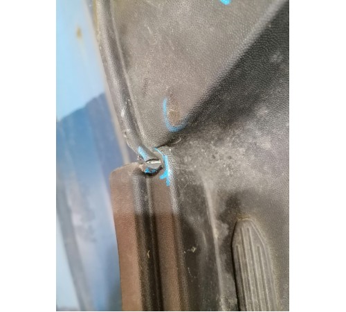 Подножка порога правая