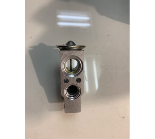 Клапан кондиционера