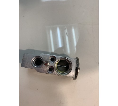 Клапан кондиционера