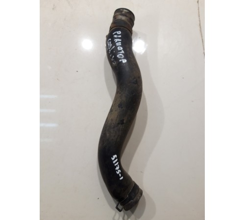 Патрубок радиатора