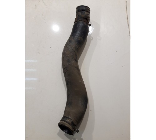 Патрубок радиатора