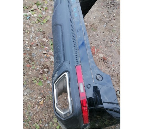 Бампер задний в сборе