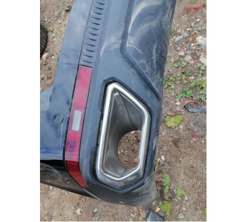 Бампер задний в сборе