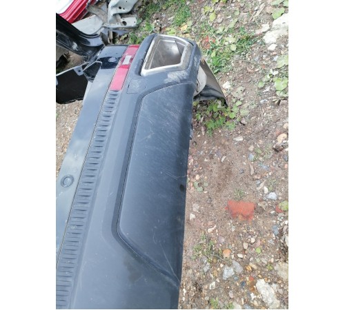 Бампер задний в сборе