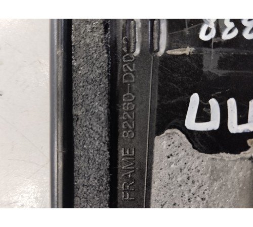 Накладка двери (передняя правая)