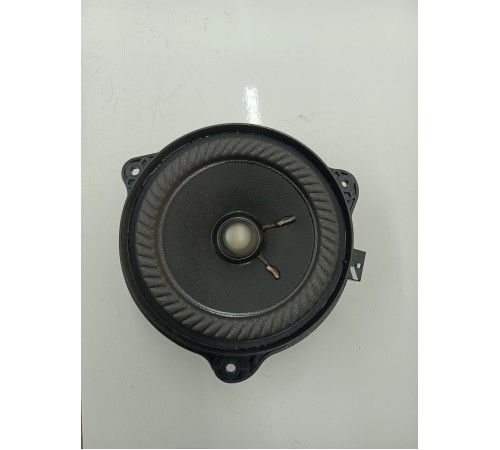 Динамик двери задний