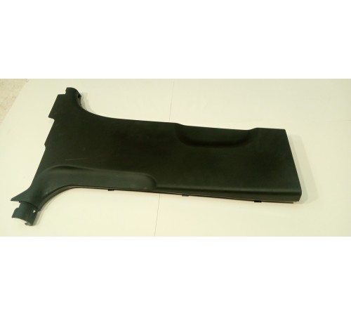 Обшивка левой стойки нижняя