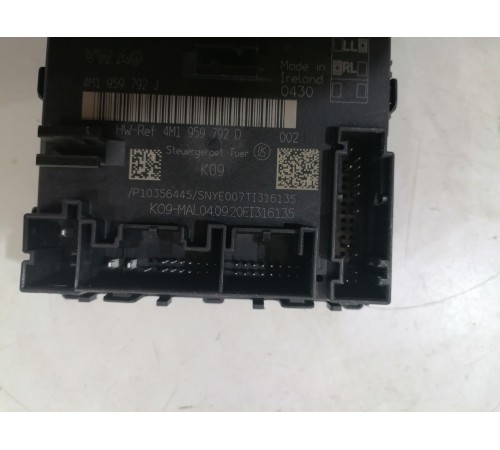 Блок управления двери передний правый