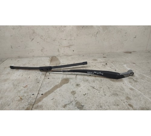 Поводок стеклоочистителя левый