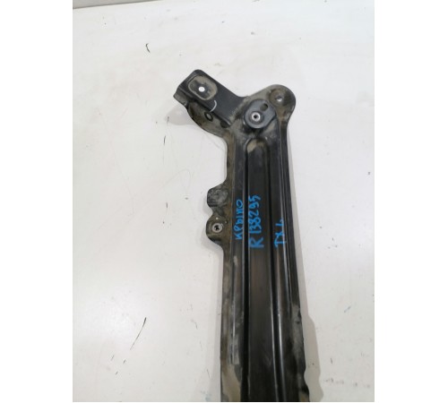 Усилитель крыла передний правый верхний