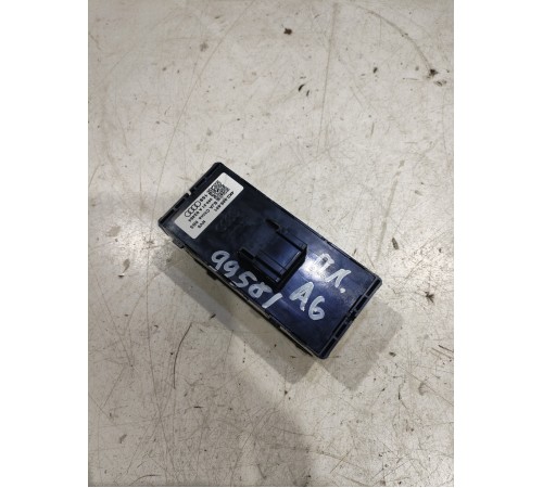 Блок управления стеклоподъемниками (передний левый)