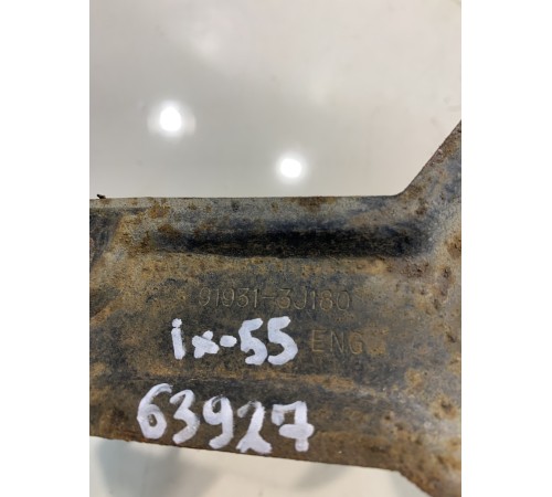 Кронштейн токораспределительной коробки